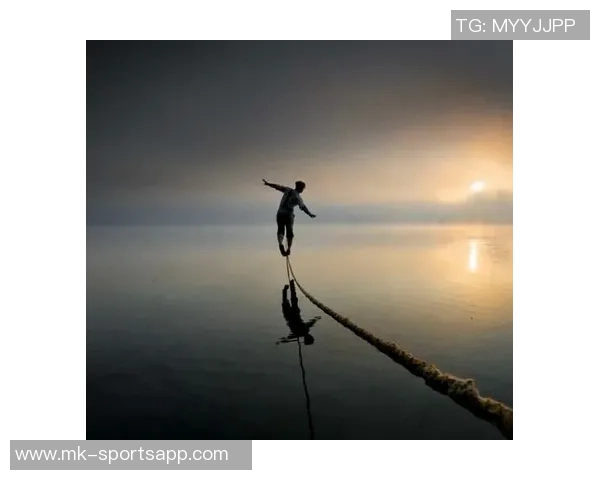 米诺特强调极致速度与侵略性防守任务在于打乱对手节奏 米诺特强调极致速度与侵略性防守任务在于打乱对手节奏