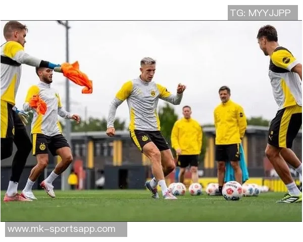 巴萨冬窗中卫引援目标分析奥塔门迪与德弗里成热门人选 巴萨冬窗中卫引援目标分析奥塔门迪与德弗里成热门人选