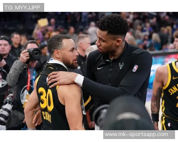 浓眉小试牛刀上半场表现抢眼贡献7分7篮板2盖帽展现强大实力