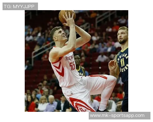 张佳玮分析火箭缺乏强硬角色与领导力快船在攻防两端全面压制火箭表现