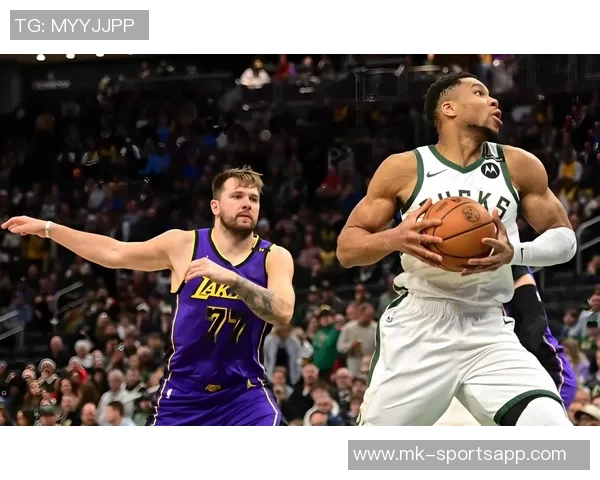 东契奇称赞字母哥争抢球权展现尊重裁判初始态度引发热议