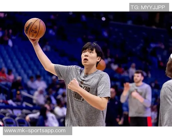 杨瀚森在对阵德鲁蒂米时表现出色应向小萨和申京的风格看齐 杨瀚森在对阵德鲁蒂米时表现出色应向小萨和申京的风格看齐